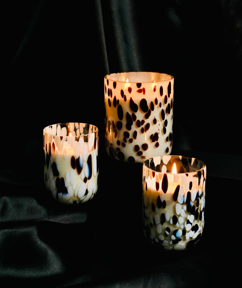 TOBACO & VANILLA Luxury Scented Candle | 100% Natural Wax & Lead Free Cotton Wick | Smokeless & Non-Toxic Candles | 250gm