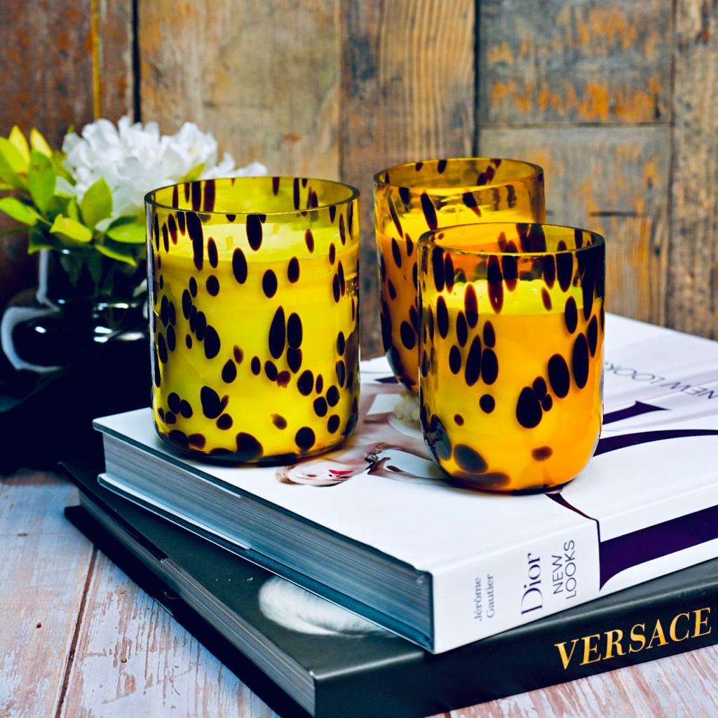 SANDALWOOD & MUSK Luxury Scented Candle | 100% Natural Wax & Lead Free Cotton Wick | Smokeless & Non-Toxic Candles | 250gm