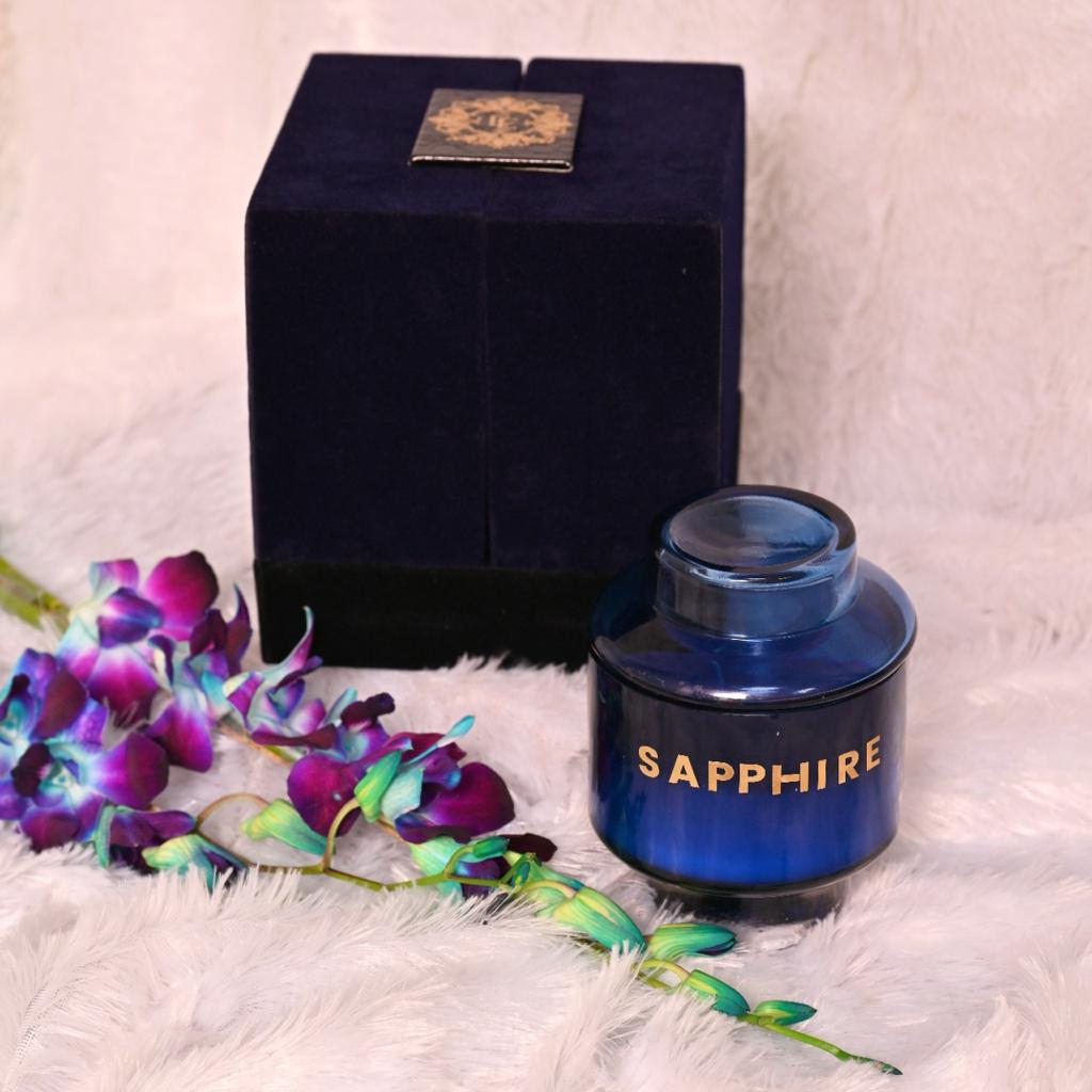 Earthen Essence Luxury Scented Candle SAPPHIRE | Serene Aroma | 100% Natural Soy Wax Eco-friendly | Smokeless & Non-Toxic | Hand poured 3 Wick Lead Free Cotton wick | Re Usable Jar | 380gm